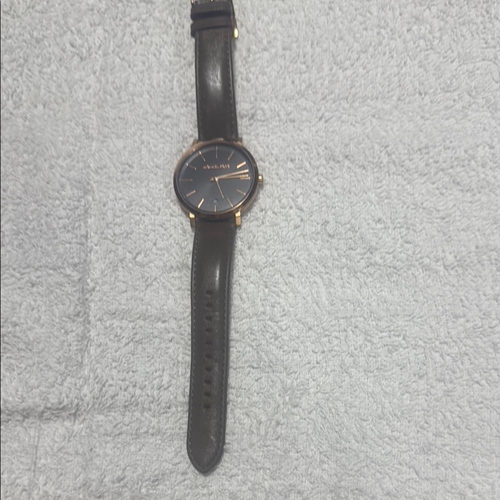 Michael Kors Black and Gold Men's Watch